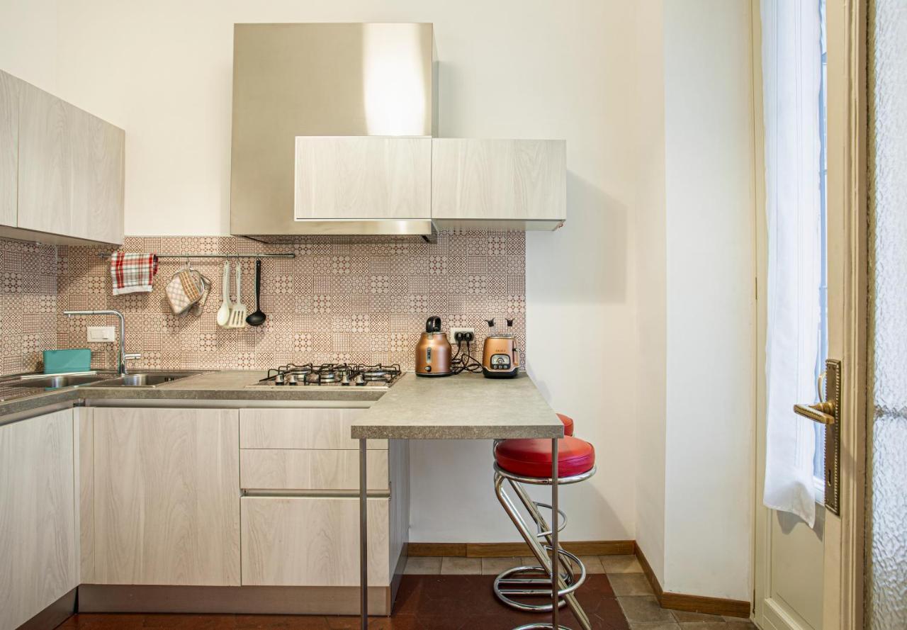 Restayled Chic Apartement- Via Ozieri Milan Exterior photo